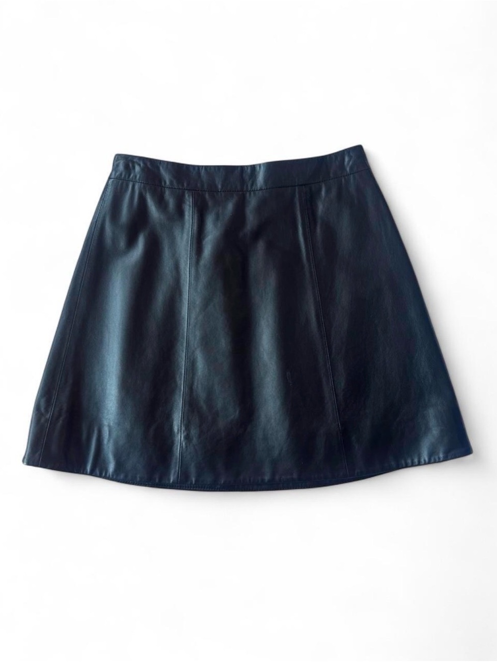 Alice and Olivia 100% lamb leather mini skirt size 0